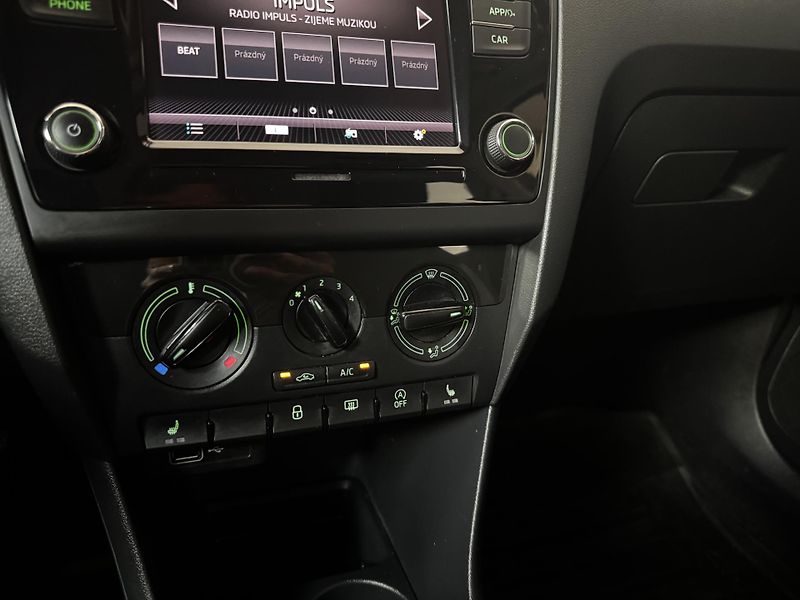 Škoda Rapid (2019) 1.0 TSI 81kw Ambition - CZ - fotka 15 z 22