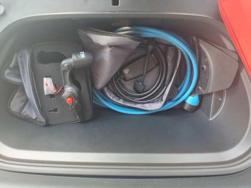 Tesla Model Y LONG RANGE DUAL MOTOR  TZ 94% - fotka 7 z 7