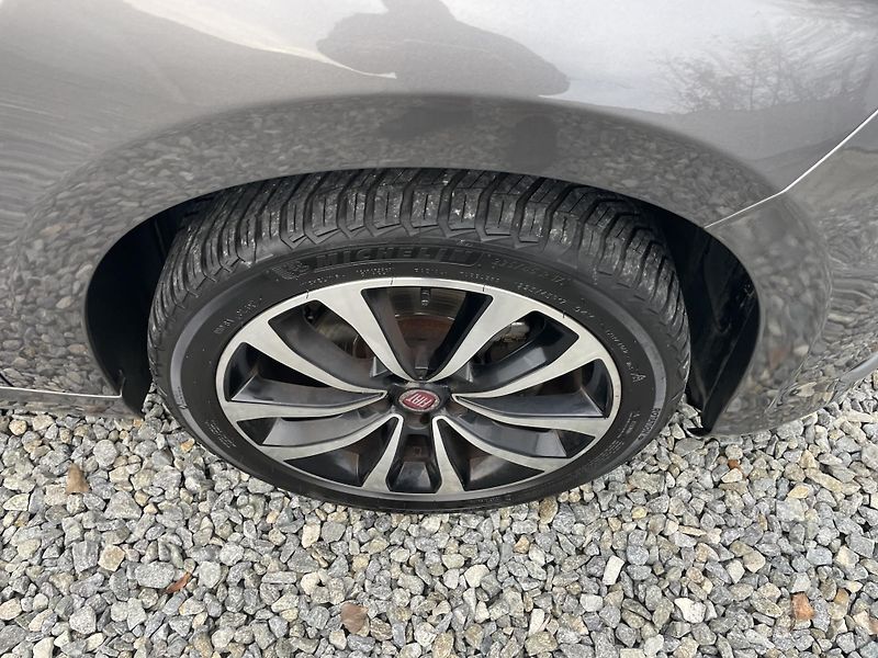 Fiat Tipo 1.4Ti-JET 120PS LPG LOUNGE TOP - fotka 63 z 187