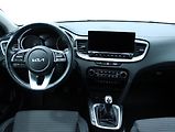 Kia Ceed (2022) 1.5 T-GDI TOP 117kW LED manuál - náhled 4