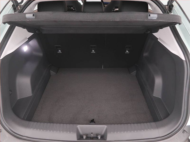 Omoda 5 EV (2026) 61 kWh, Ad. tempomat - fotka 11 z 14