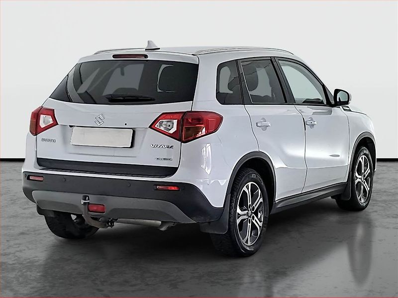 Suzuki Vitara (2018) 1.6 VVT, 4X4, Kůže, Navi - fotka 5 z 22