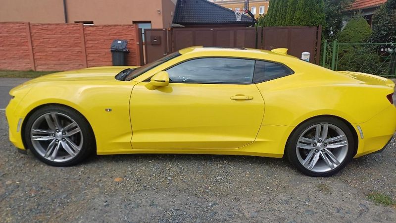 Chevrolet Camaro (2018) - fotka 7 z 16