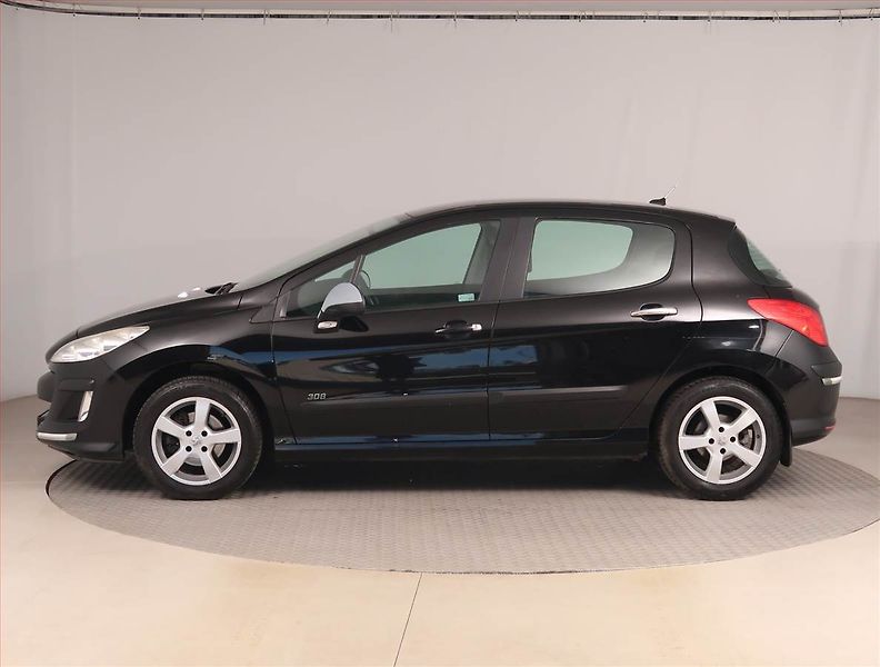 Peugeot 308 (2010) 1.4 VTi - fotka 3 z 15