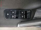 Volkswagen Golf (2017) 2.0 TSi, LED, park.čidla - náhled 19