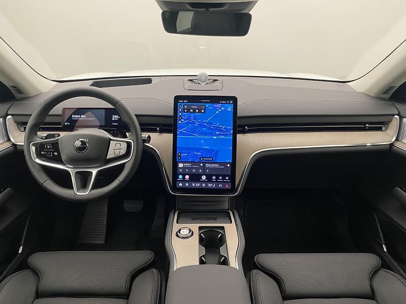 Volvo EX90 TWIN PERFORMANCE ULTRA 7m - fotka 2 z 57