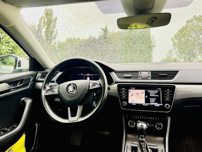 Škoda Superb (2020) 2.0TDi 140kW STYLE 4x4 DSG ČR - fotka 6 z 20
