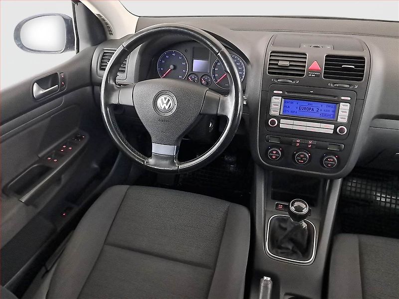 Volkswagen Golf (2008) 1.4 16V, po STK, rezervace - fotka 7 z 15