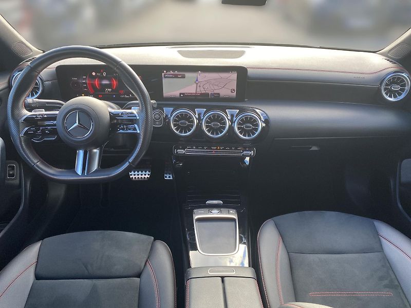 Mercedes-Benz CLA CLA 200 d kupé AMG Style - fotka 9 z 26