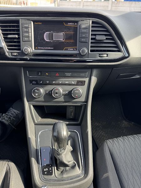 Seat Leon (2016) 1.2TSi 81 KW DSG 108000KM - fotka 12 z 31