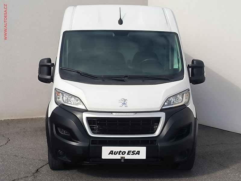 Peugeot Boxer (2021) 2.2HDi L4H2, 1.maj,ČR, 121kW - fotka 2 z 23