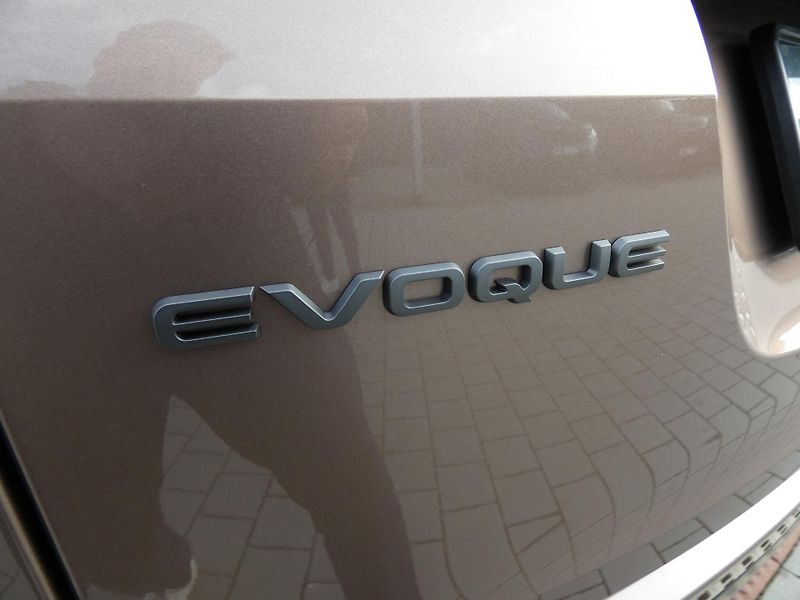 Land Rover Range Rover Evoque (2026) S D165 AWD automat    - fotka 40 z 40