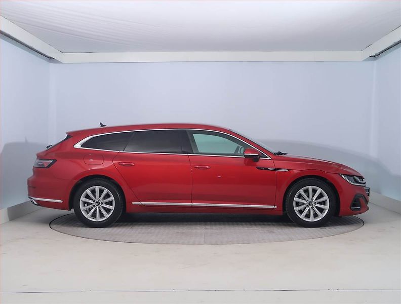 Volkswagen Arteon (2021) R-line 2.0 TDI - fotka 6 z 23