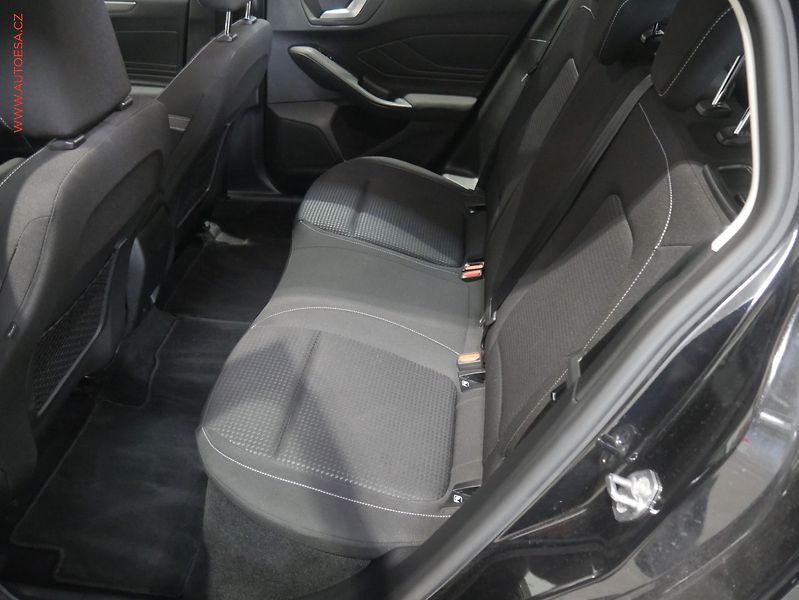 Ford Focus (2022) 1.5TDCi, AT, LED - fotka 10 z 20
