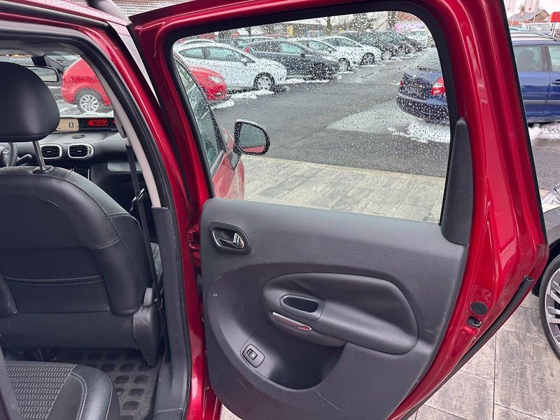 Citroën C3 Picasso (2011) 1,4i 70 KW - fotka 24 z 33