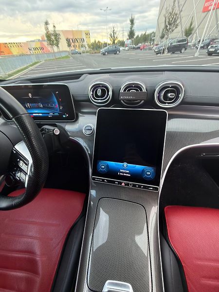 Mercedes-Benz Třídy C (2022) TOP VÝBAVA! AMG VÝFUKY - fotka 7 z 8