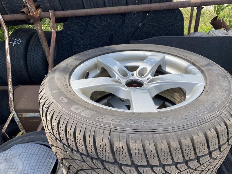 BMW Řada 5 (2008) 2.0D,PLNÝ SERVIS,2SADY ALU - fotka 32 z 52