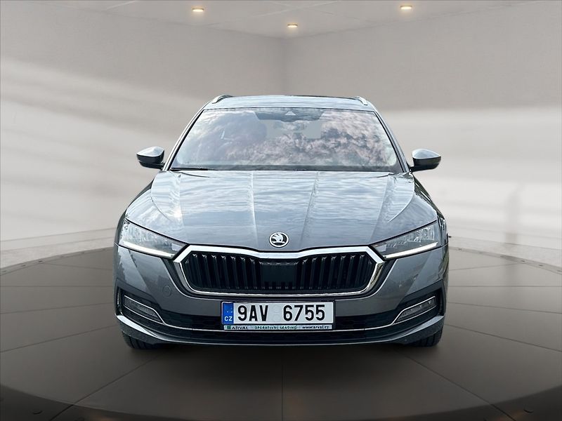 Škoda Octavia 1,5 TSI 110 Style - fotka 2 z 11