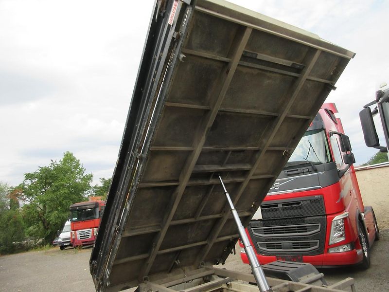 Volkswagen Crafter 2,5TDi, sklápěcí S1 - fotka 17 z 24