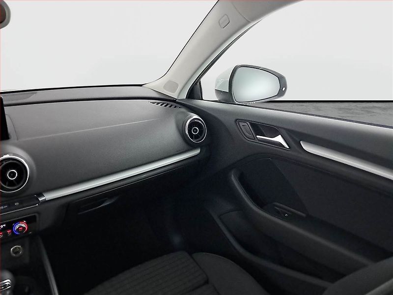 Audi A3 (2012) 1.8 TFSI, Automat, Tempomat - fotka 8 z 19