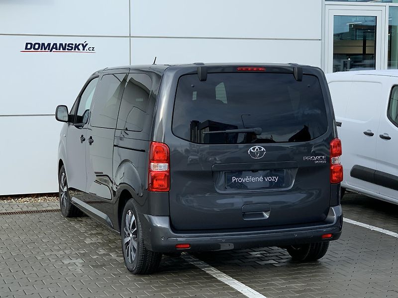 Toyota ProAce Verso (2026) L1 FAMILY 8S 2,0D AT WILLY - fotka 3 z 14