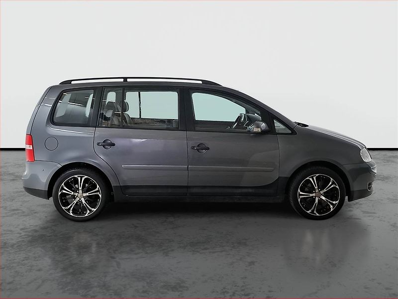 Volkswagen Touran (2006) 1.9 TDI, Eko.zaplacen - fotka 6 z 15
