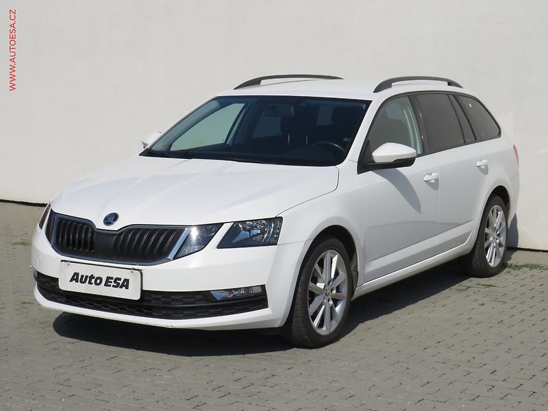 Škoda Octavia (2018) 1.6 TDi, ČR, Ambition - fotka 3 z 19