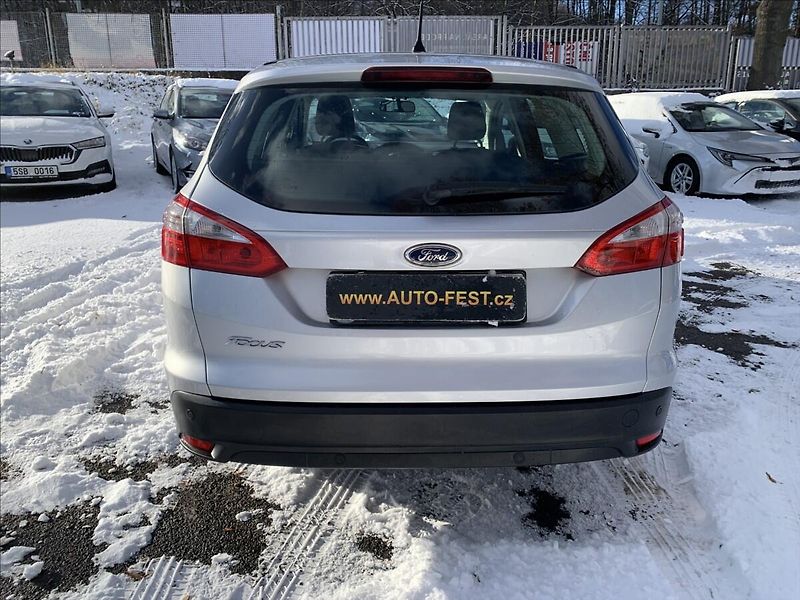 Ford Focus 1,6 TDCI,ČR - fotka 6 z 16