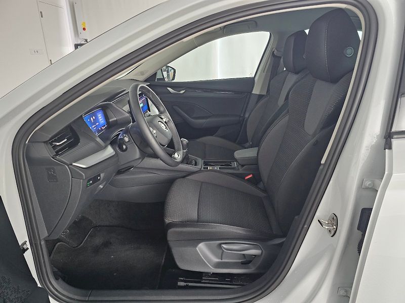 Škoda Octavia (2024) 1.5TSI 110kW SELECTION TAŽNÉ - fotka 6 z 27