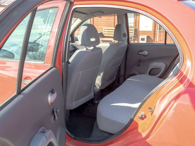 Nissan Micra (2003) 1.25i 59KW – PO ROZVODECH - fotka 27 z 36