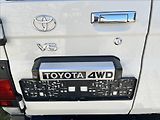 Toyota Land Cruiser MY24  GRJ78 4,0 V6 6A/T LX - náhled 23