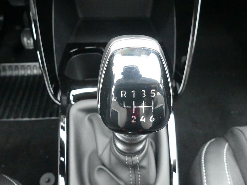 Citroën C3 (2026) MAX Turbo 100k Manual  - fotka 17 z 22