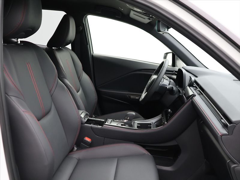Lexus LBX 1.5 HEV 67 kW Emotion CZ DPH - fotka 12 z 30