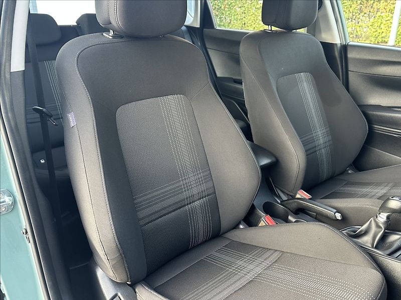 Hyundai Bayon 1,2 84PS  Comfort Club - fotka 17 z 50