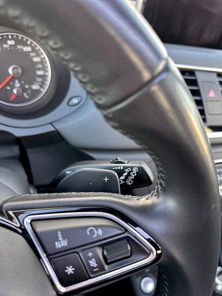 Audi Q3 (2018) S-LINE 2.0 TFSI 147KW PREMIUM+ - fotka 30 z 39