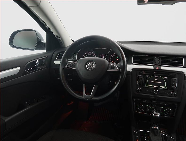 Škoda Superb (2014) Comfort 2.0 TDI, Automat - fotka 7 z 20
