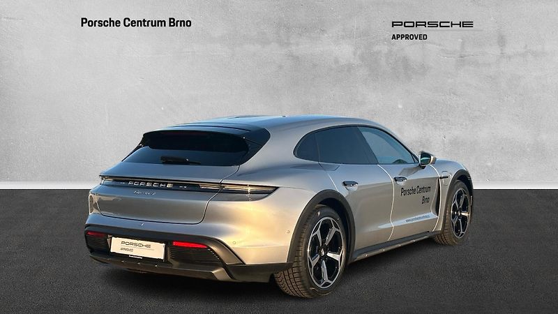 Porsche Taycan 4 Cross Turismo - fotka 6 z 29