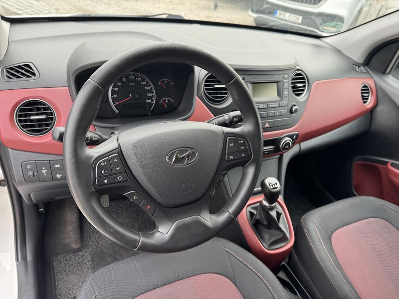 Hyundai i10 (2017) 1.2 64KW 1.Majitel 104000km! - fotka 20 z 29