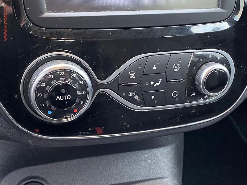 Renault Captur (2019) 1.3TCe, Intense - fotka 14 z 18