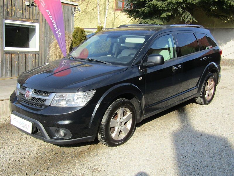 Fiat Freemont (2013) 2.0 JTD 100kW  7 MÍST - fotka 1 z 42