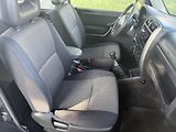 Suzuki Jimny 1,3i 4x4 TAŽNÉ - náhled 13