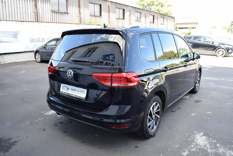 Volkswagen Touran (2018) 1.5TSI 110kw ED. JOIN LED NAVI - fotka 7 z 44