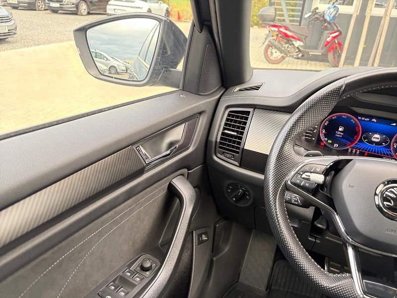 Škoda Kodiaq (2023) SPORT. EXCL. 4x4 147kW TAŽ. - fotka 11 z 11