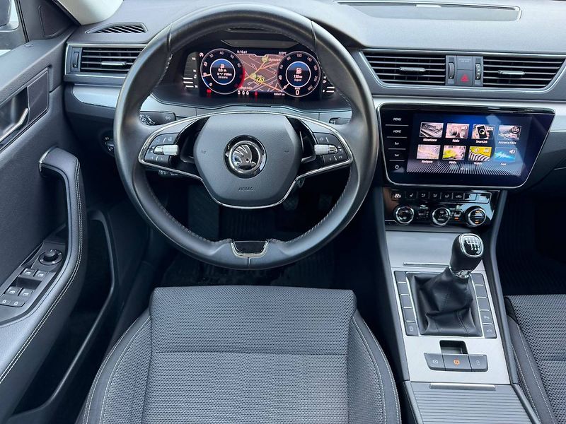 Škoda Superb Style 1,5 TSI 110 kW 6° MP - fotka 11 z 32
