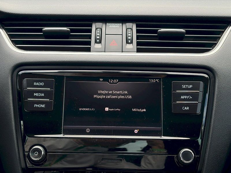 Škoda Octavia (2020) 1.6 TDI / 85kW / TOUR - fotka 25 z 29
