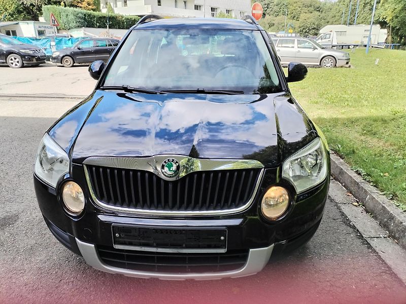 Škoda Yeti (2012)   1.4 TSI Ambition PĚKNÝ - fotka 2 z 31
