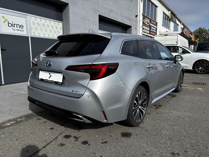 Toyota Corolla (2024)  Touring Sports Style 1.8 - fotka 3 z 13