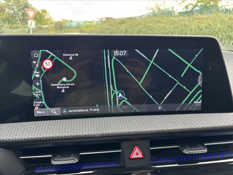 Kia EV6 0,0 168kW Earth ZÁRUKA SoH 98% - fotka 20 z 48
