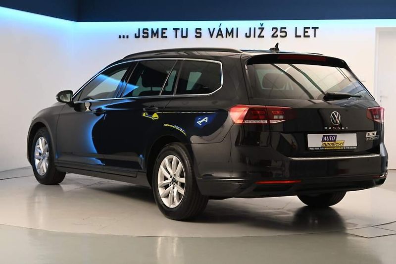 Volkswagen Passat (2023) 2.0 LED ACC Tažné Masáž SCR Bu - fotka 7 z 34