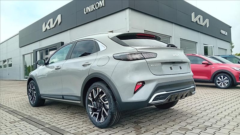 Kia XCeed 1,6 T-GDi GPF 7DCT STEEL EDIT. - fotka 6 z 12